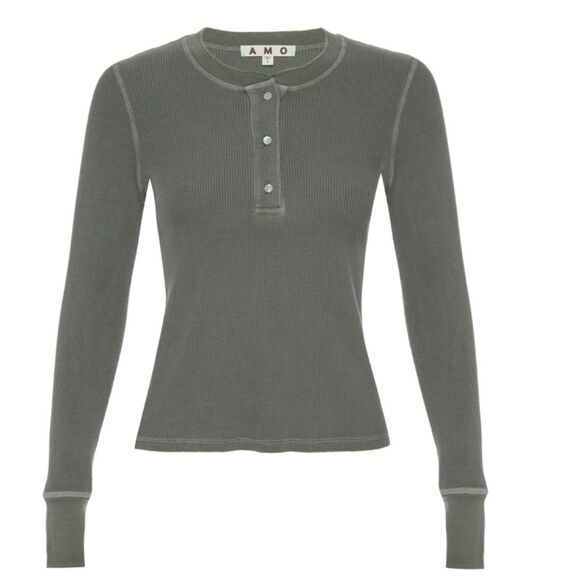 AMO Thermal Henley Tee in Tea Leaf XS - Picture 3 of 11